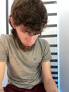 bwcizThrobbing online show from March 4, 5:42 pm