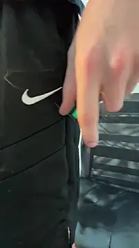 bwcizThrobbing online show from January 11, 12:01 pm