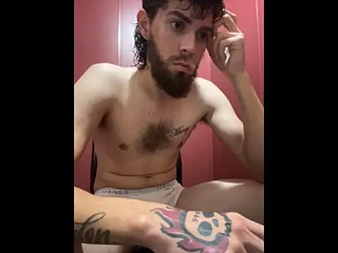 Snapshot of bwcizThrobbing chatting on November 7, 5:17 pm bwcizThrobbing online show from November 7, 5:17 pm