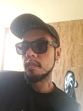 Fernandobs  online show from March 16, 2:33 pm