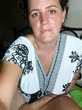 emiliemilf online show from February 22, 7:44 am