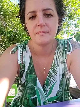 emiliemilf online show from March 19, 6:08 pm