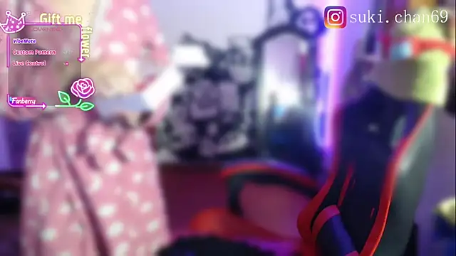 Snapshot of Sukychan_ chatting on September 9, 8:18 pm Sukychan online show from September 9, 8:18 pm