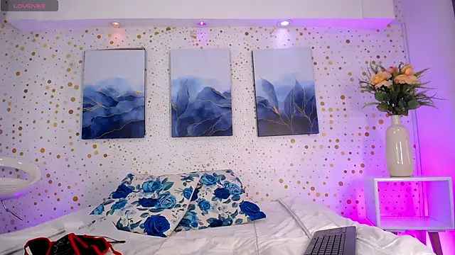 Snapshot of Andy_Leex chatting on November 26, 8:09 pm Andy Leex online show from November 26, 8:09 pm