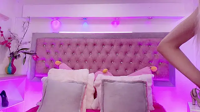 Snapshot of Andy_Leex chatting on November 30, 8:31 pm Andy Leex online show from November 30, 8:31 pm