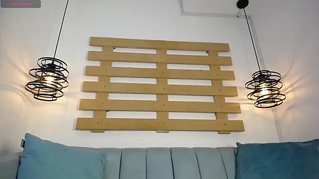 Andy Leex online show from December 15, 7:41 pm