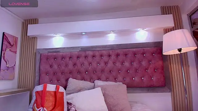 Andy Leex online show from April 14, 8:36 pm