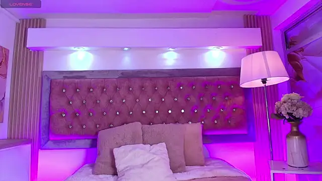 Andy Leex online show from April 10, 8:27 pm