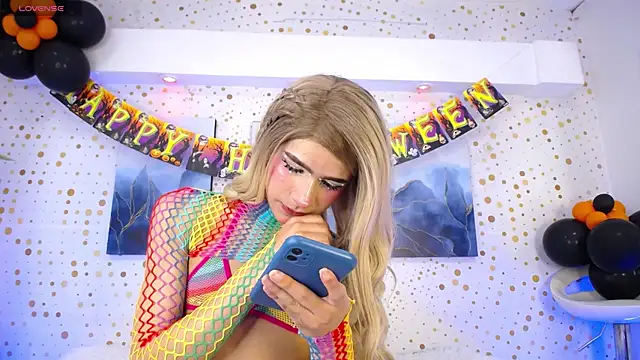 Snapshot of Andy_Leex chatting on November 1, 8:25 pm Andy Leex online show from November 1, 8:25 pm