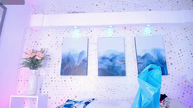 Snapshot of Andy_Leex chatting on November 17, 8:24 pm Andy Leex online show from November 17, 8:24 pm