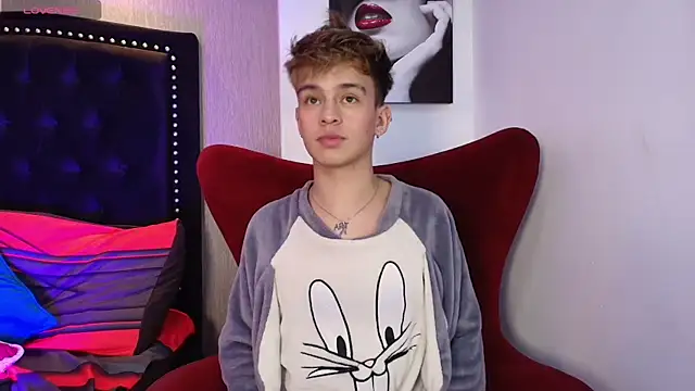 LiamWildx20 online show from September 19, 4:49 am