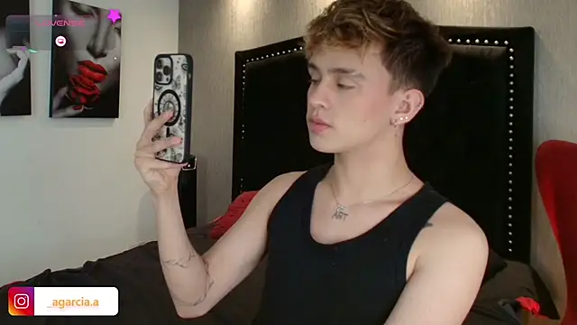 LiamWildx20 online show from January 14, 5:22 am