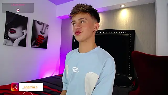 LiamWildx20 online show from March 10, 5:00 am