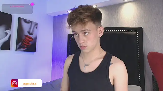 LiamWildx20 online show from February 7, 4:20 am