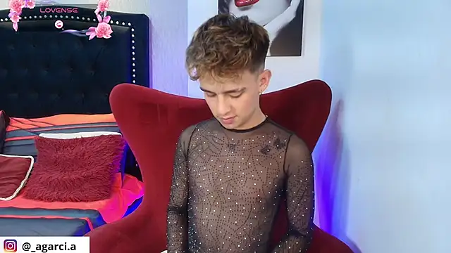 LiamWildx20 online show from September 25, 4:40 am