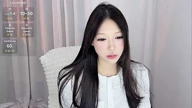 Snapshot of -monica-tina- chatting on May 30, 8:36 pm -monica-tina- online show from May 30, 8:36 pm
