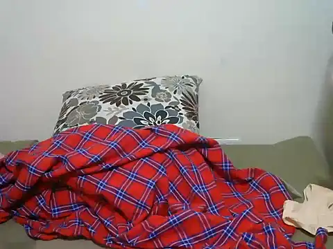 Snapshot of Aurora_Angel chatting on March 16, 1:38 am Aurora Angel online show from March 16, 1:38 am