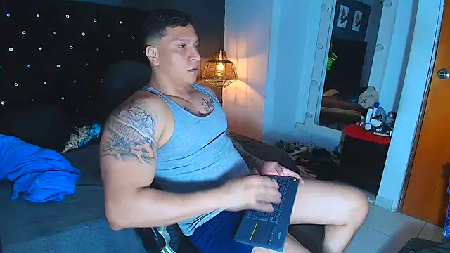 Snapshot of ethan_dalton_ chatting on November 22, 3:16 am ethan dalton online show from November 22, 3:16 am