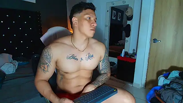 Snapshot of ethan_dalton_ chatting on February 13, 3:50 am ethan dalton online show from February 13, 3:50 am