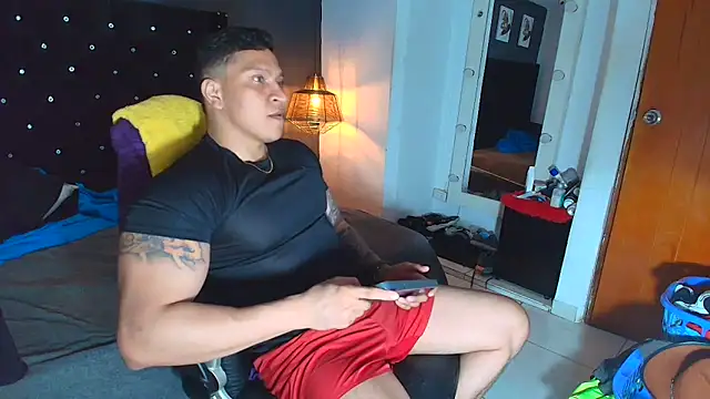 Snapshot of ethan_dalton_ chatting on December 18, 3:11 am ethan dalton online show from December 18, 3:11 am