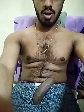 Snapshot of yourman_9161 chatting on September 25, 6:36 pm yourman 9161 online show from September 25, 6:36 pm