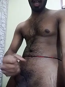 Snapshot of yourman_9161 chatting on September 9, 1:09 pm yourman 9161 online show from September 9, 1:09 pm