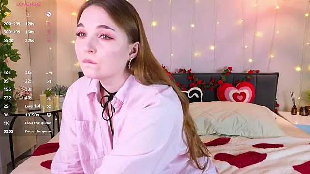 ConstanceHelms online show from February 25, 5:07 am