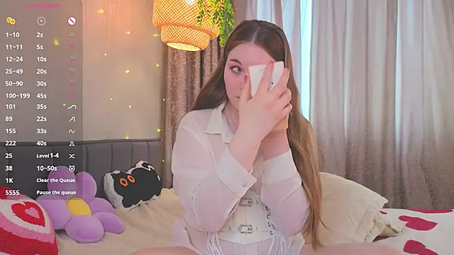 ConstanceHelms online show from April 23, 5:03 am