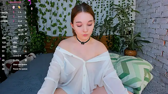ConstanceHelms online show from March 18, 12:28 pm