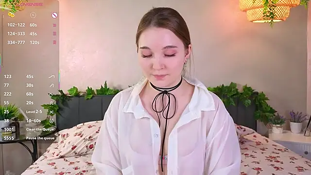 ConstanceHelms online show from December 15, 5:35 am