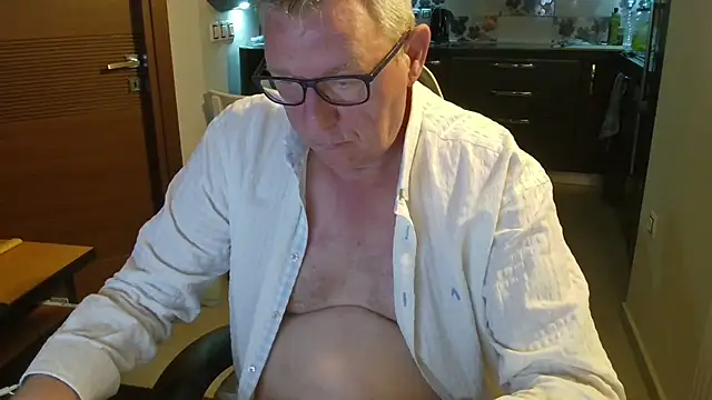 JamesBauer online show from March 7, 4:41 am