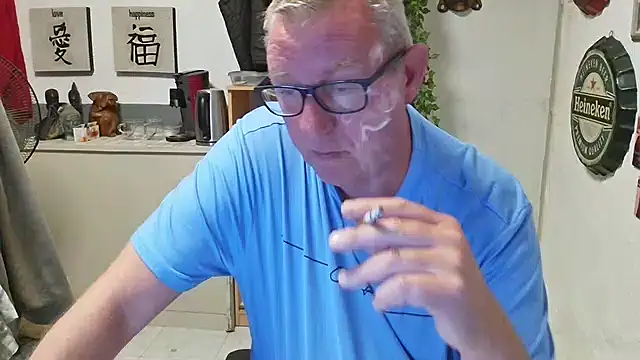 JamesBauer online show from April 23, 4:19 am