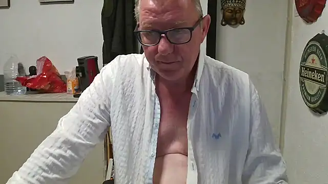 JamesBauer online show from March 22, 6:15 am