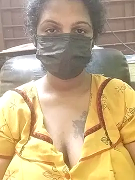 poojaa-rani online show from March 6, 6:14 pm