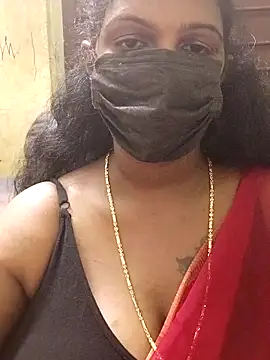 Snapshot of poojaa-rani chatting on September 29, 4:01 pm poojaa-rani online show from September 29, 4:01 pm