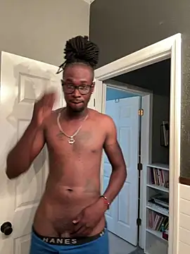 Snapshot of intertwine2025 chatting on March 18, 7:44 pm intertwine2025 online show from March 18, 7:44 pm