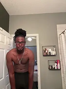 Snapshot of intertwine2025 chatting on September 27, 7:09 pm intertwine2025 online show from September 27, 7:09 pm