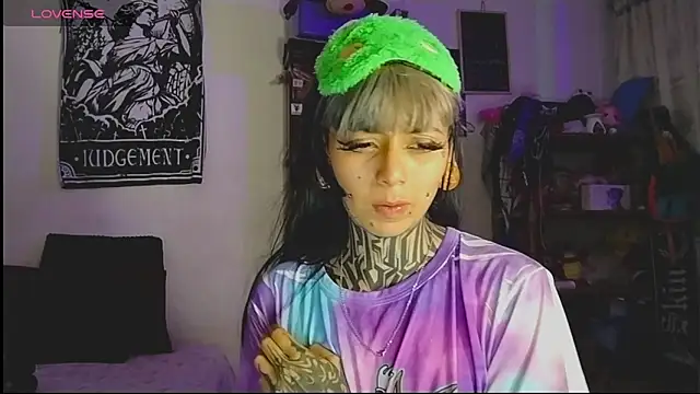 d3m0ny0 0 online show from March 30, 11:39 pm