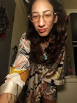 Snapshot of meletalex chatting on December 14, 5:24 am meletalex online show from December 14, 5:24 am