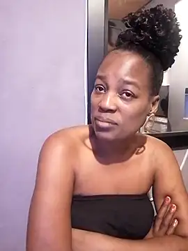 Snapshot of sexylira chatting on September 21, 2:22 pm sexylira online show from September 21, 2:22 pm