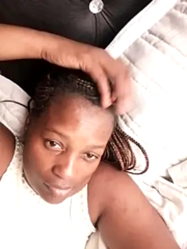 Snapshot of sexylira chatting on November 12, 12:42 pm sexylira online show from November 12, 12:42 pm