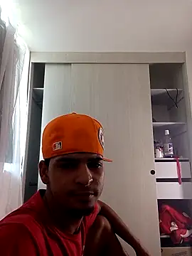 317894 online show from December 17, 4:23 pm