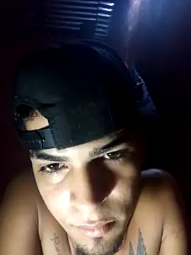 317894 online show from November 9, 6:50 am