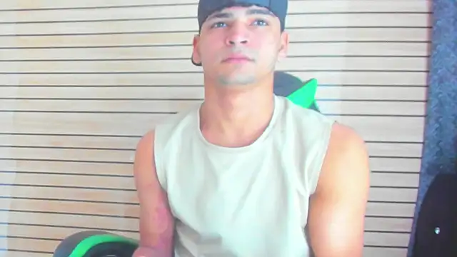 317894 online show from March 24, 7:47 pm