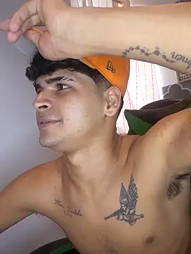 317894 online show from March 5, 12:57 pm