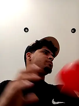 317894 online show from February 13, 4:29 pm