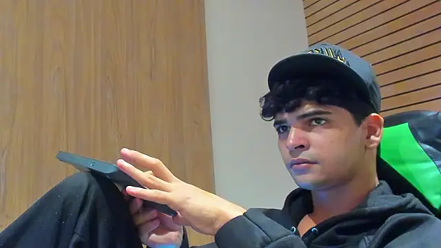 317894 online show from March 23, 4:45 am