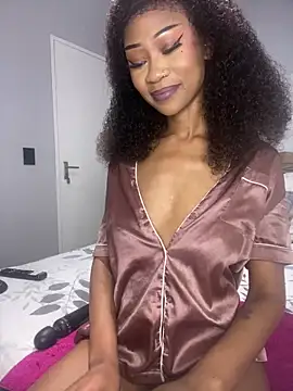 Snapshot of Candy_CaneXx chatting on November 23, 9:03 pm Candy CaneXx online show from November 23, 9:03 pm