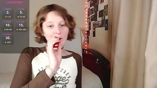 c0ralynx online show from October 25, 12:39 pm