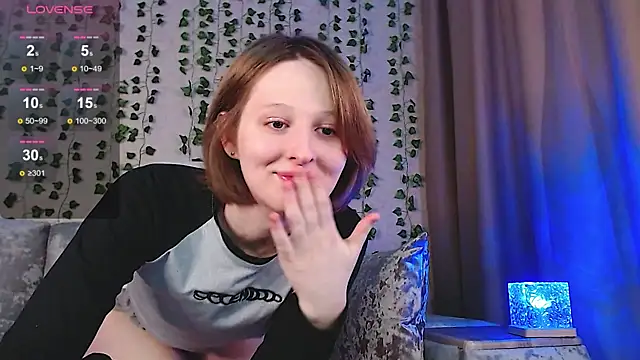 c0ralynx online show from November 29, 11:43 am